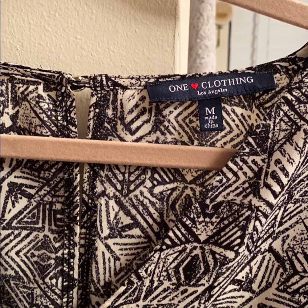 Romper - Picture 2 of 5